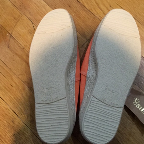 Siesta size 44 men’s slip ons - Picture 4 of 6